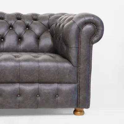 "Windsor Classic" 4-Sitzer Original englisches Chesterfield Ledersofa