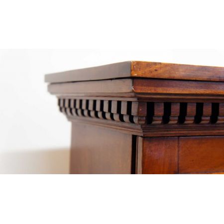 Virktorianisches antikes Bücherregal