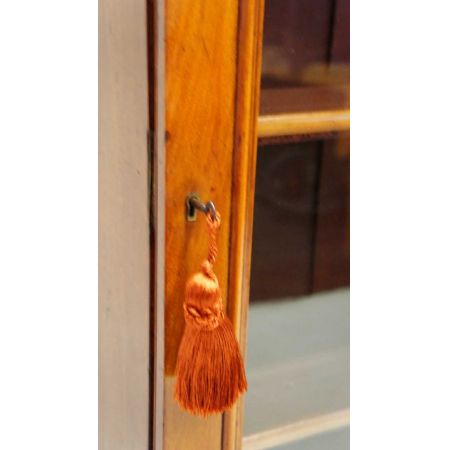 Virktorianisches antikes Bücherregal