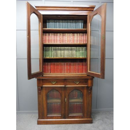 Viktorianischer Bücherschrank aus 19. Jahrhundert