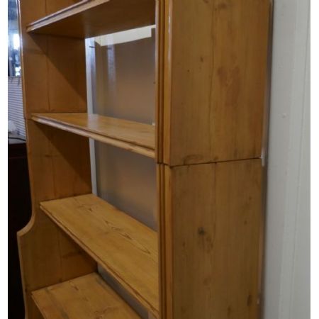 Viktorianisches offenes Bücherregal