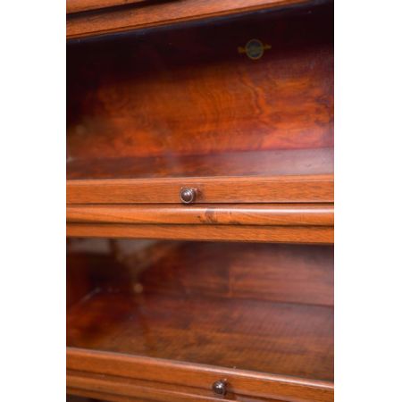 Edwardianisches Globe Wernicke Bookcase