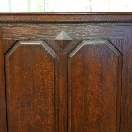antique oak hall wardrobe ca. 1920 Jh