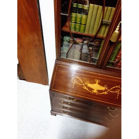 mahogany bookcase ca. 1920 Jh.