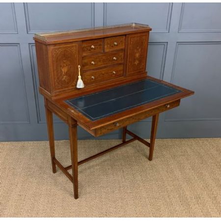inlaid mahogany bonheur du jour by jas shoolbred & co. ca. 1900 Jh.