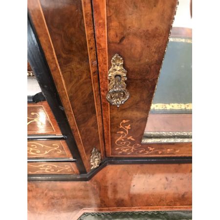 superb quality bonheur  du  jour, writing table. walnut desk, ca.1870 Jh.