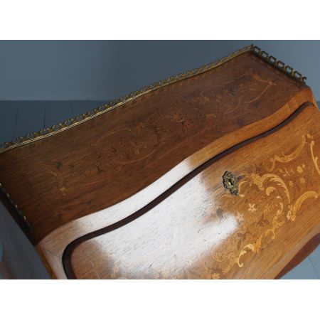 antique french inlaid walnut bureau de dame ca. 1880 Jh.