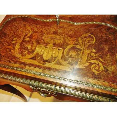 victorian burr yew, kingwood & marquetry bureau de dame ca. 1870 Jh.