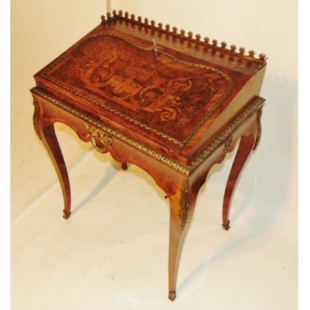 victorian burr yew, kingwood & marquetry bureau de dame ca. 1870 Jh.