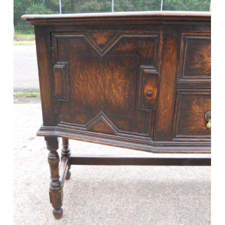 jacobean style oak dresser ca. 1920 Jh
