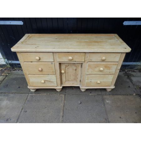 Viktorian pine dresser ca 1900