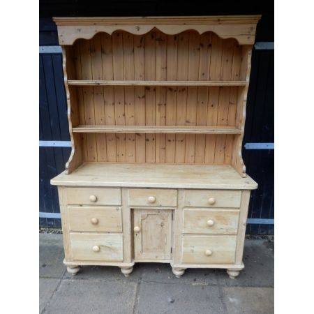 Viktorian pine dresser ca 1900