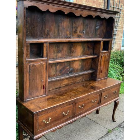 Antiker Dresser aus massiver Eiche, ca. 1820 Jh.