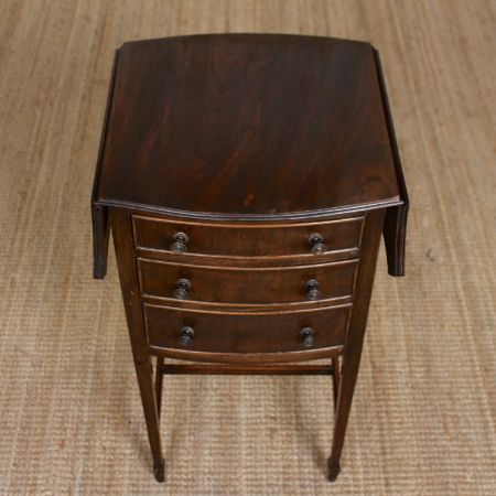 chest of drawers mahogany ca. 19 Jh. kleine Kommode