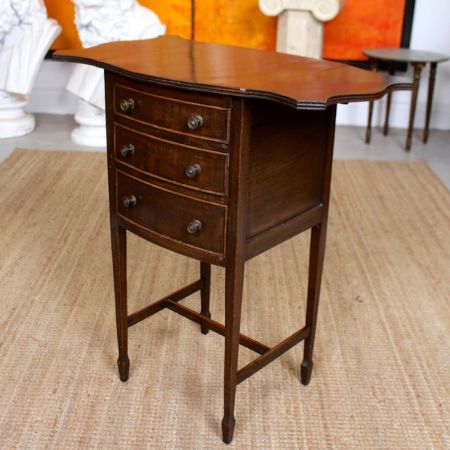 chest of drawers mahogany ca. 19 Jh. kleine Kommode