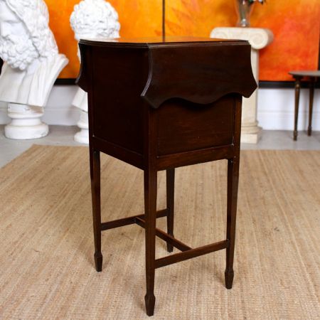 chest of drawers mahogany ca. 19 Jh. kleine Kommode