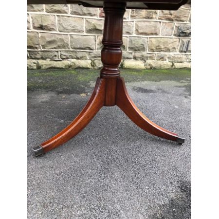 antique mahogany twin pillar extending dining table Antiker Mahagoni Twin Pillar Table, Mahagoni, ca. 1910