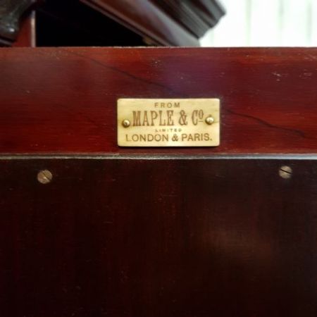 Antiker spätviktorianischer Dreifach-Kleiderschrank