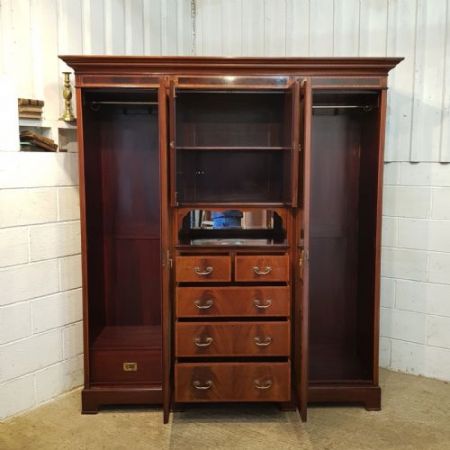 Antiker edwardianischer Kleiderschrank angefertigt ca. um 1900