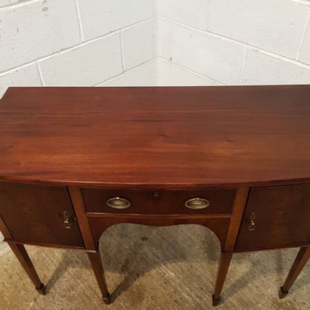 Antikes edwardianisches Sideboard mit Bow Front aus Mahagoni  c1900