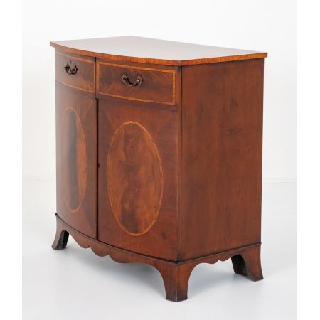 Sideboard / Side Cabinet Hepplewhite Stil