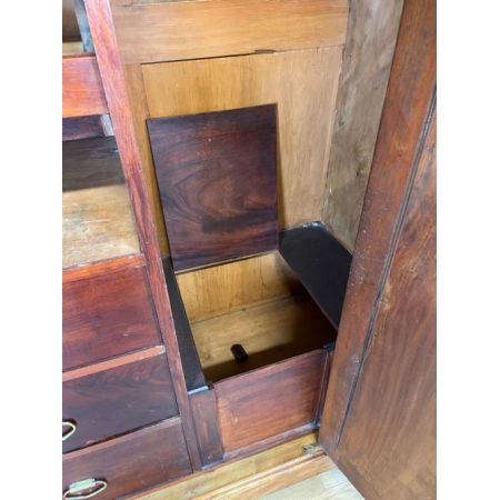 Spätviktorianischer Kleiderschank aus satinierter Birke