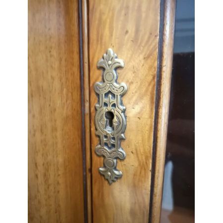 Original antikes Art déco Breakfront Bookcase aus Nussbaum, ca. 1920