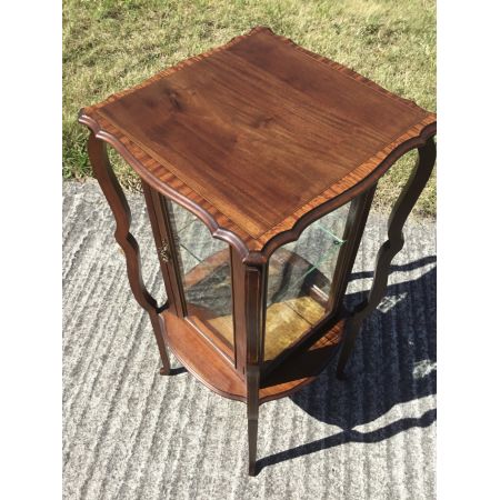 Antiker Arts & Crafts Vitrinen Schmuckschrank