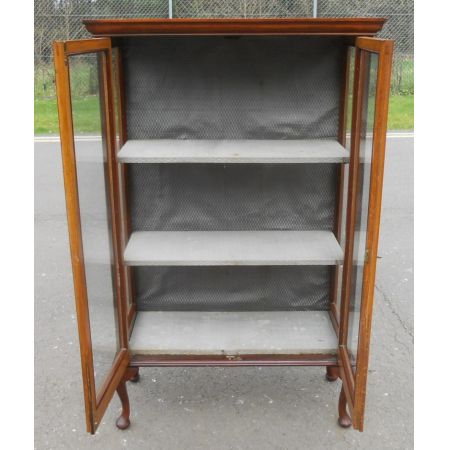 Spätedwardianische Porzellanvitrine aus Mahagoniholz