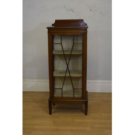 Edwardianische Vitrine