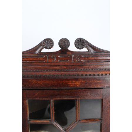 Antiker Hänge-Eckvitrine