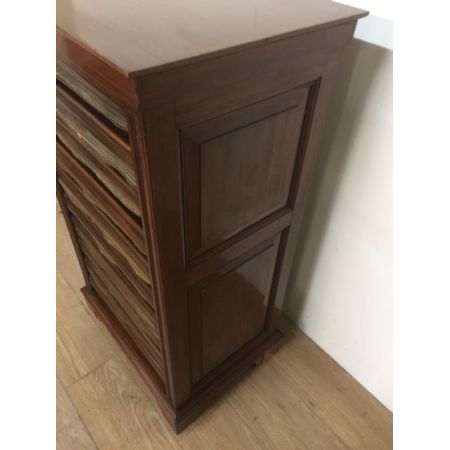 Antiker Aktenschrank aus dem 19. Jahrhundert