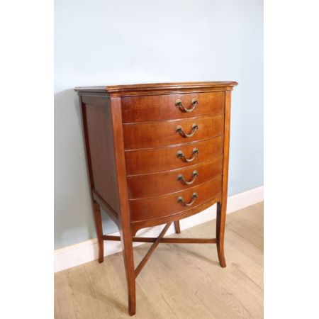 Antiker Mahagoni Musikschrank