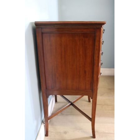 Antiker Mahagoni Musikschrank