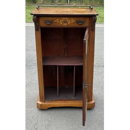 Viktorianscher Musikschrank / Vitrine
