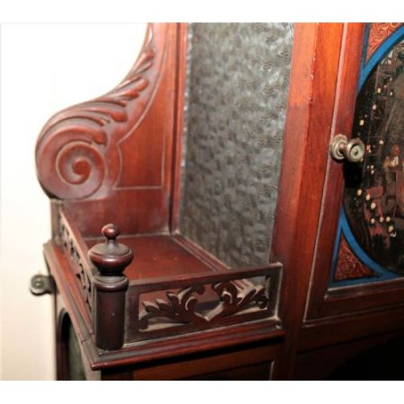 Antiker Wandschrank aus Mahagoni