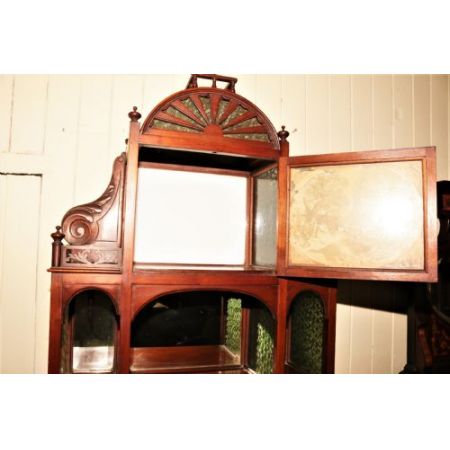 Antiker Wandschrank aus Mahagoni