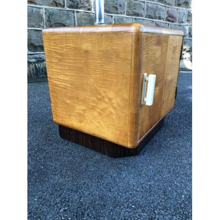 Art Deco Nachttisch von 1920