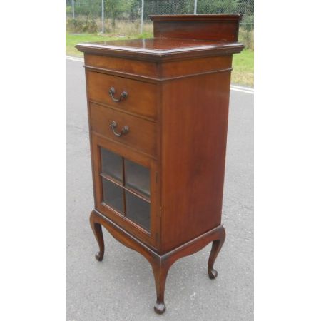 Antiker Notenschrank aus Mahagoni