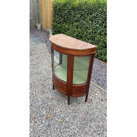 Antike Demi-Lume Vitrine mit Mahagoni Intarsien