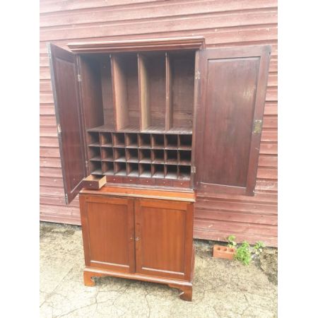 Kompakter Büroschrank aus Mahagoniholz