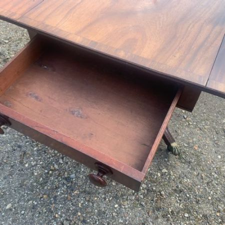 Pembroke Frühstückstisch aus Mahagoni