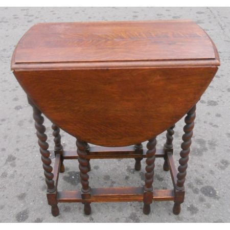 Ovaler Klapptisch / Drop Leaf Table aus Eiche, ca. 1920