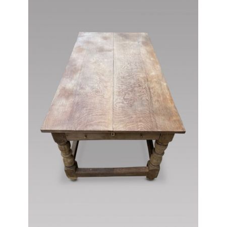 Antiker Esstisch aus gebleichter Eiche, ca. 19. Jahrhundert