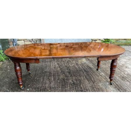 Antiker viktorianischer Nussbaum Esstisch