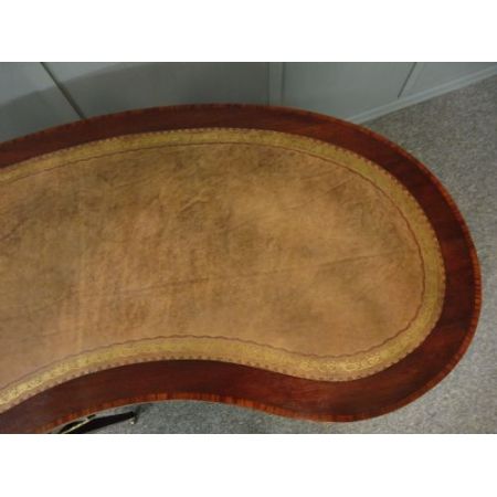 Intarsierter edwardian Kidney Desk