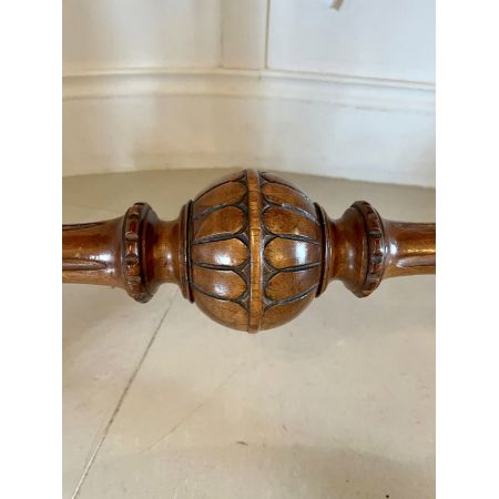 Viktorianischer Kidney Desk aus Wurzelholz