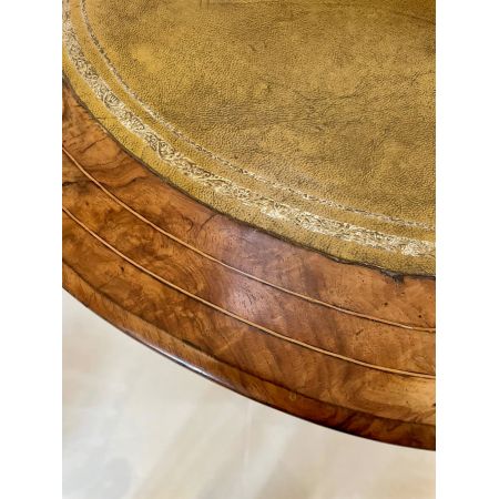 Viktorianischer Kidney Desk aus Wurzelholz