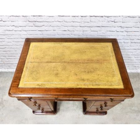 Viktorianischer Mahagoni Pedestal Desk