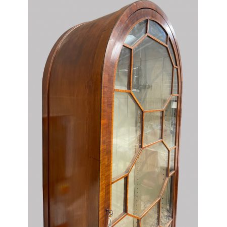 Antike englische Mahagoni-Kuppelvitrine aus Massivholz